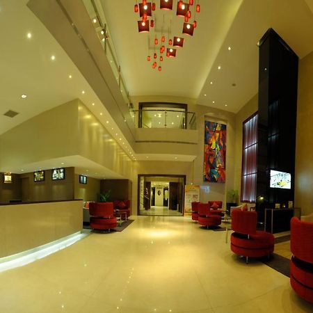 Cag Pride Hotel Коимбаторе Екстериор снимка