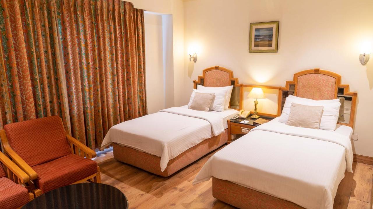 Cag Pride Hotel Коимбаторе Екстериор снимка